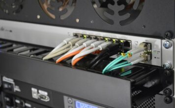 Замедление YouTube вызвало резкий рост интернет-трафика в России