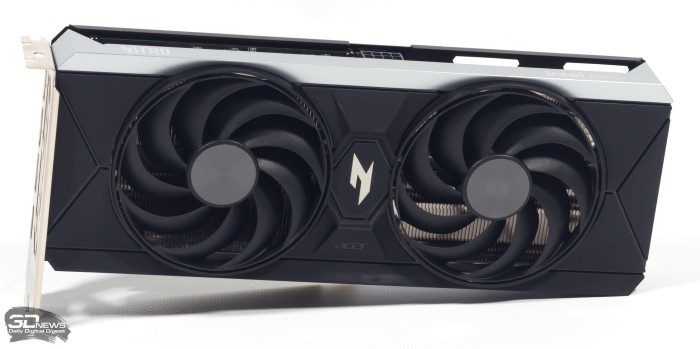 Asus переизобрела слот PCIe x16 — теперь он выдаёт 250 Вт, чтобы в ПК торчало меньше проводов 3 6caeb8814ad4769e2db65d96c12cbe12