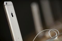 Названы сроки выхода iPhone 17 в России 1 f04a8e6d631ce986cd55db7f25d5bd60