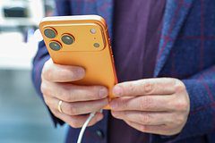 Apple раскрыла тайну царапин на iPhone 17 Pro 1 f71e5f3478619c8be854bee8fcfd6297