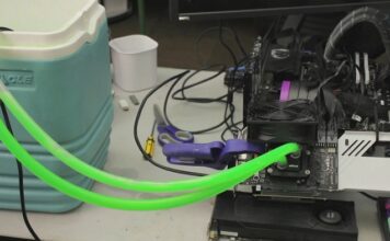 Вода с автомобильным антифризом, и новый рекорд готов. Гликолевая смесь помогла оверклокеру установить рекорд в разгоне видеокарты Arc B580 4f07f60bc40f6ebc6184b74d138841af