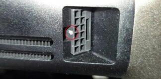 Скандал вокруг новенькой GeForce RTX 5080: пользователь пожаловался на сломанный фиксатор питания, а Nvidia считает карту «повреждённой клиентом»