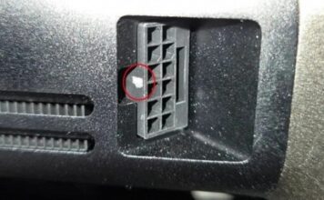 Скандал вокруг новенькой GeForce RTX 5080: пользователь пожаловался на сломанный фиксатор питания, а Nvidia считает карту «повреждённой клиентом» c8ea1d3bc3eeec9abe66ec6cba9649b9