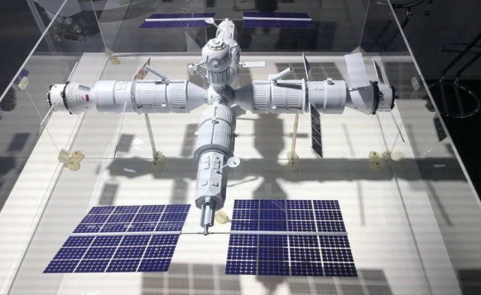 e5e2ec78cfca6c392edd8e29235ee818