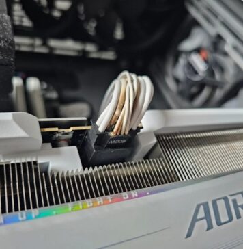 «Да, атомные электростанции 5090 всё ещё плавятся; не покупайте Nvidia». Пользователь Reddit встретил первый день нового года с оплавленным разъёмом питания b1bb7620970f15aaa073320e88ca655f