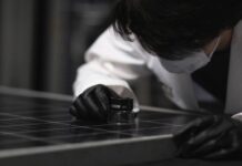 Солнечные электростанции поразила эпидемия треснувших стёкол — объяснения ей пока не нашли