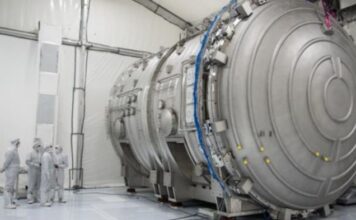 ASML считает, что литографические сканеры нового поколения начнут использоваться в массовом производстве чипов с 2026 года