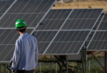 Тихая угроза: в солнечных инверторах из Китая обнаружили скрытые модули связи