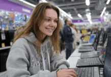 AliExpress: самые популярные ноутбуки 2025 года в России