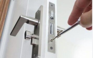 Как продлить жизнь дверному замку, секреты правильного ухода