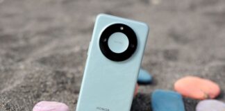 «Новый DeepSeek-момент»: первый в мире полностью агентный смартфон показали в деле