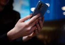 От одного аксессуара для смартфона призвали отказаться