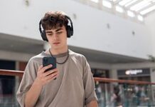 Раскрыты способы заставить старый смартфон работать быстрее