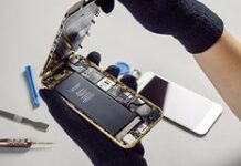 Исчезновение одной детали смартфонов объяснили